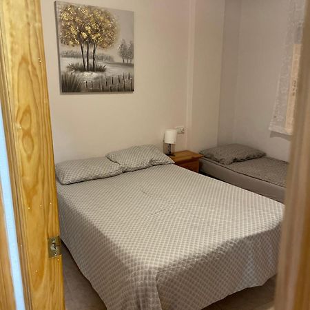 Nice Apartment Near The Park Торевьиа Экстерьер фото